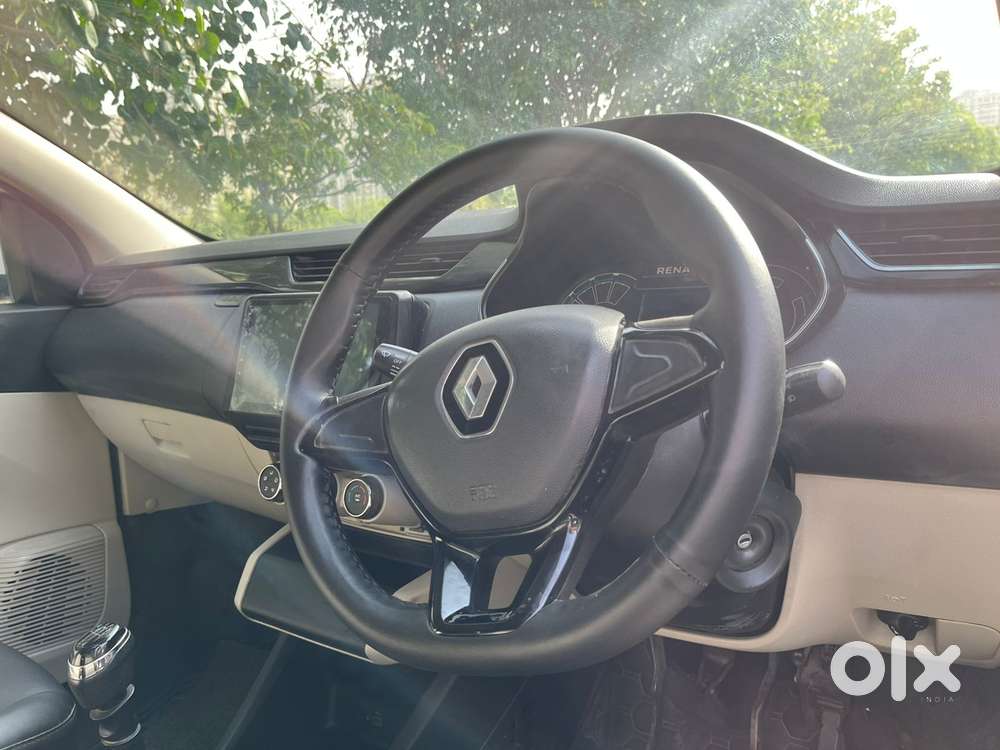 Renault Triber Rxt, 2020, Petrol