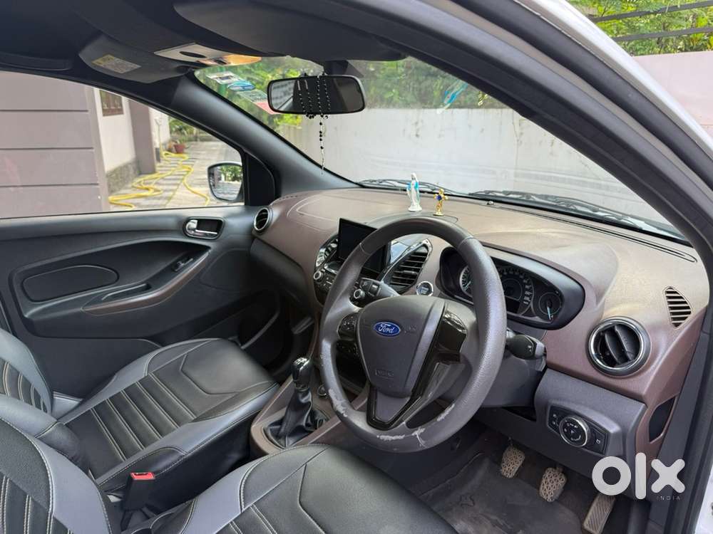 Ford Freestyle Petrol 2019