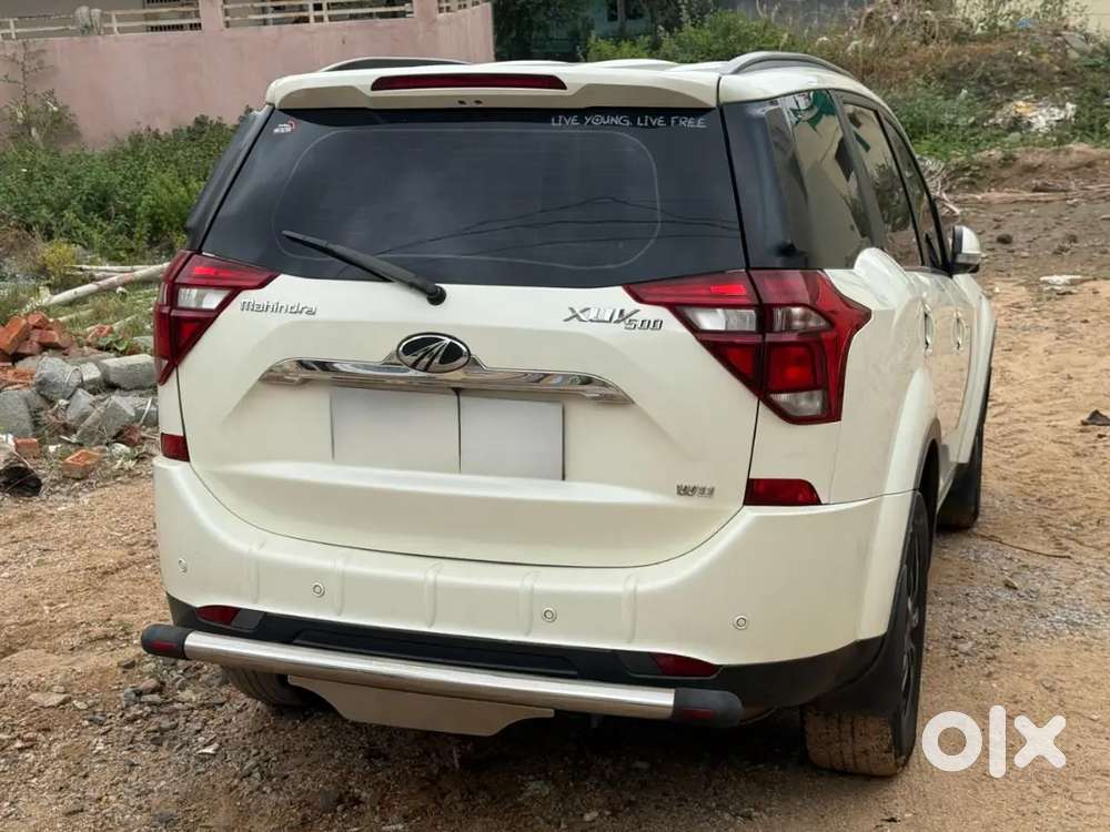 Mahindra Xuv500 2018 Diesel 112000 Km Driven