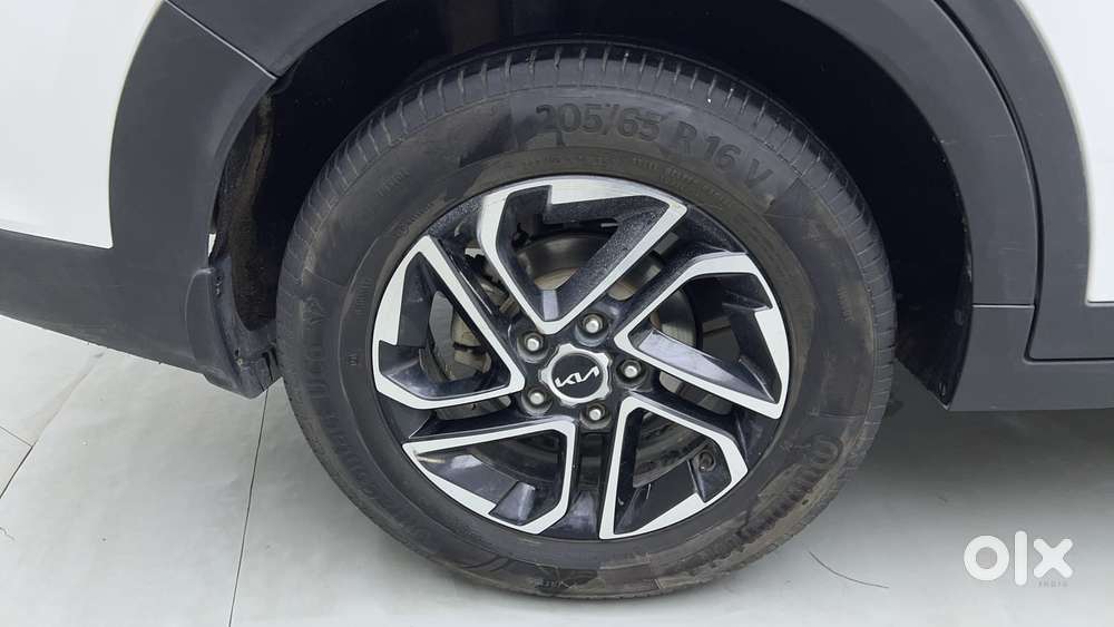 Kia Carens 1.5 Prestige Plus Diesel 7 Str Imt, 2023, Diesel