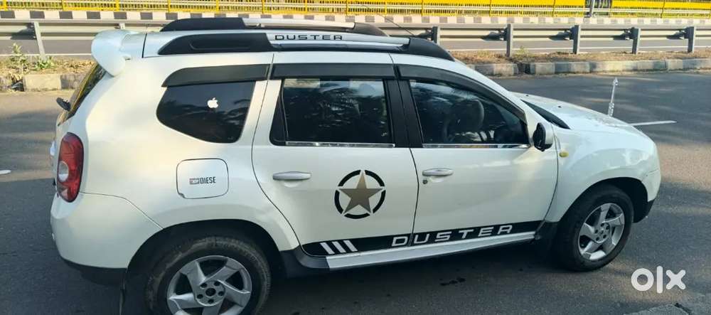 Renault Duster Rxz Option Top Model 110 Ps Diesel  Tn21 At 9797
