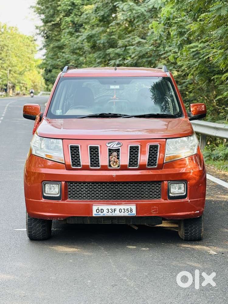 Mahindra Tuv 300 T8, 2015, Diesel