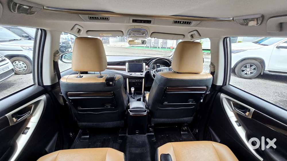 Toyota Innova Crysta 2.8 Zx At, 2022, Diesel