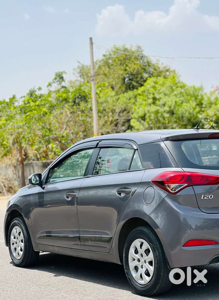 Hyundai Elite I20 Sportz (o) 1.2, 2017, Petrol