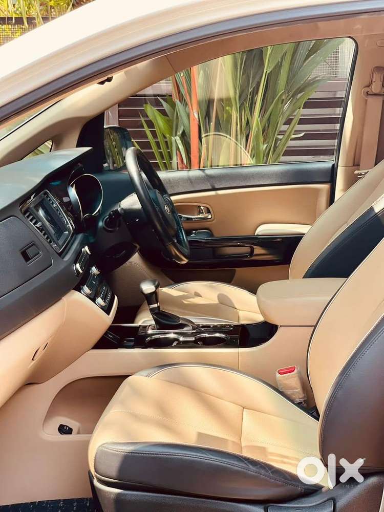 Kia Carnival 2020 Diesel Well Maintained