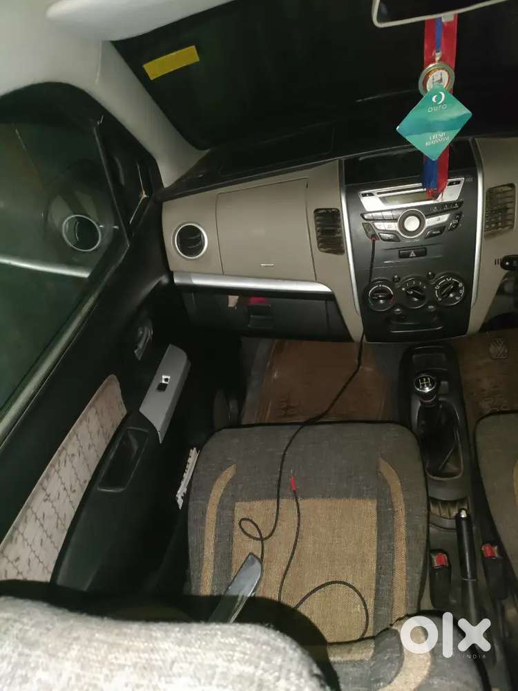 Maruti Suzuki Wagon R Vxi Petrol 2014