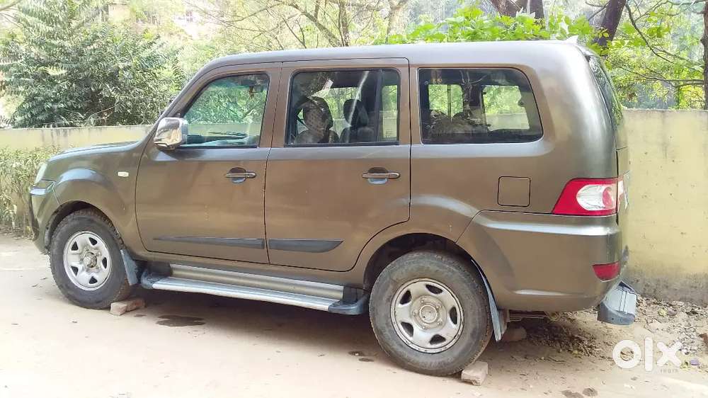 Tata Sumo Grande 2010 Diesel 100000 Km Driven