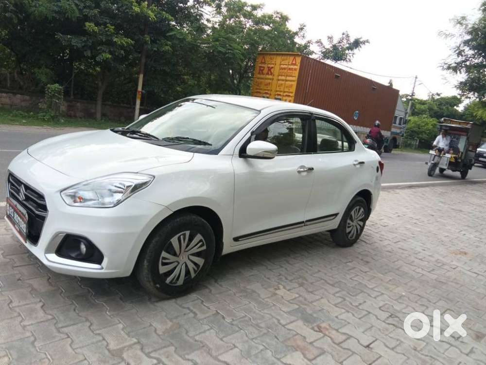 Maruti Suzuki Swift Dzire Vxi(o) Mt, 2023, Cng & Hybrids
