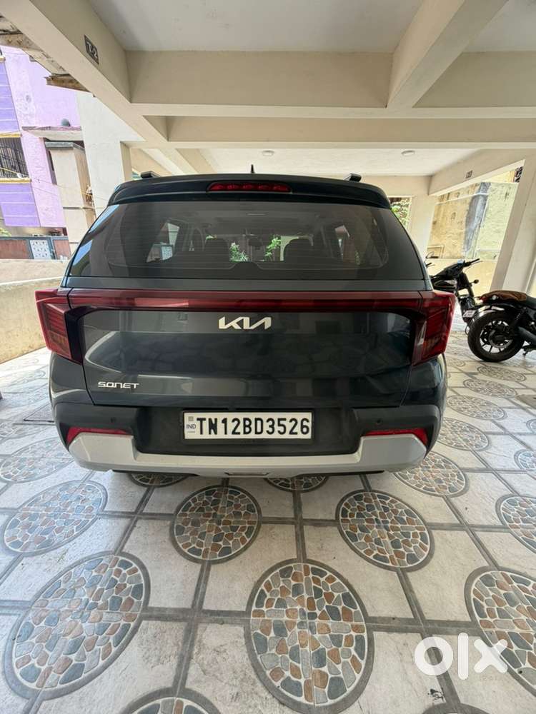Kia Sonet Petrol 2024
