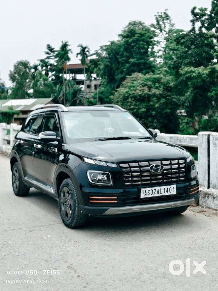 Hyundai Venue 1.2 S (o), 2023, Petrol
