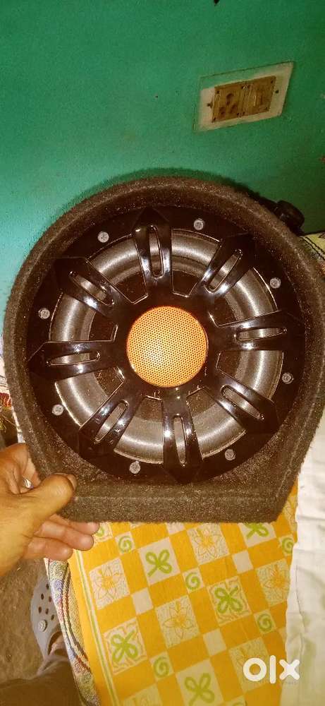 Car Bass tube working condition