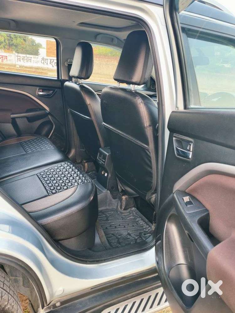 Maruti Suzuki Brezza 1.5 Zxi Smart Hybrid, 2022, Petrol