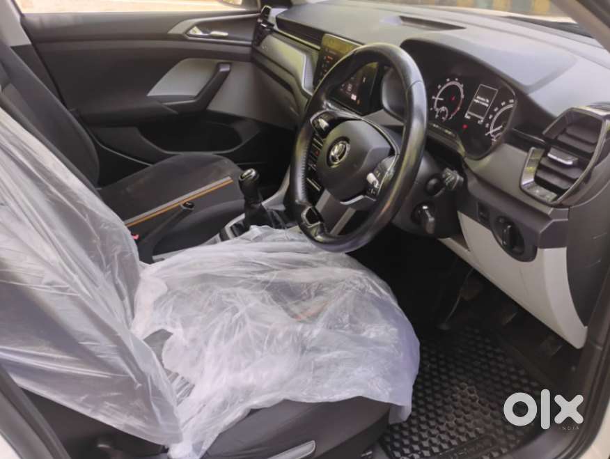 Skoda Kushaq 1.0 Tsi Ambition, 2022, Petrol