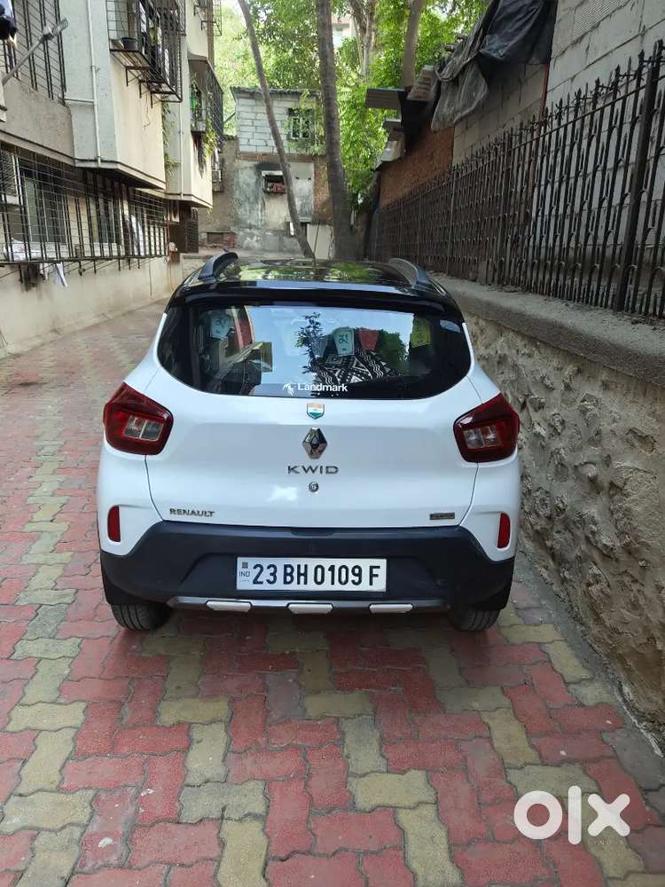 Renault Kwid Climber Automatic Dual Tone 2023 Petrol 2500 Km Driven