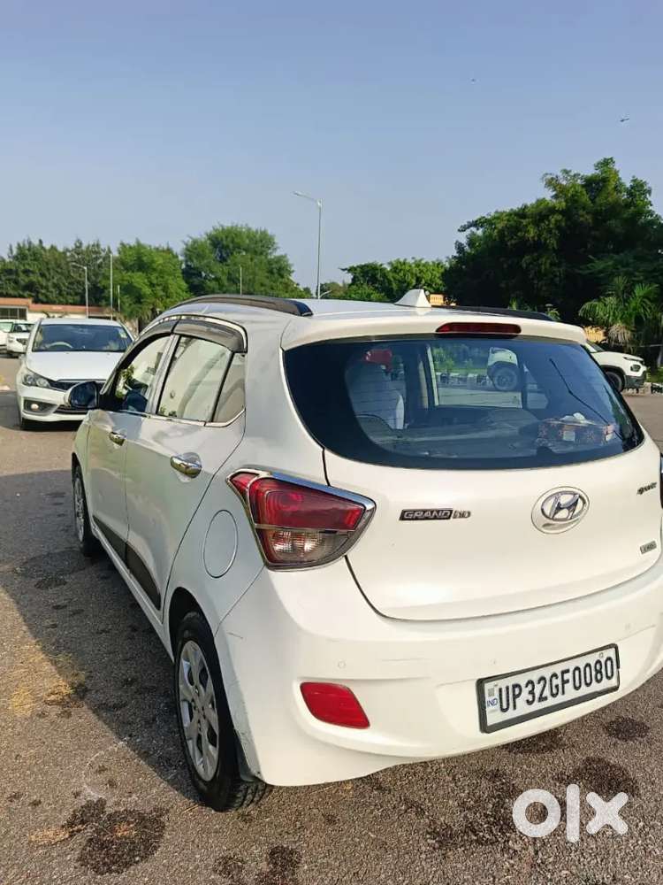 Hyundai Grand I10 Sportz 2015