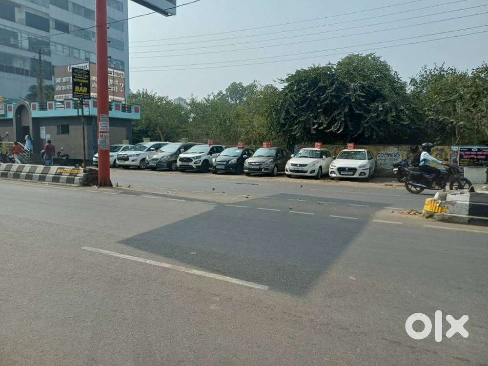 Bugatti Divo W16, 2026, Cng & Hybrids