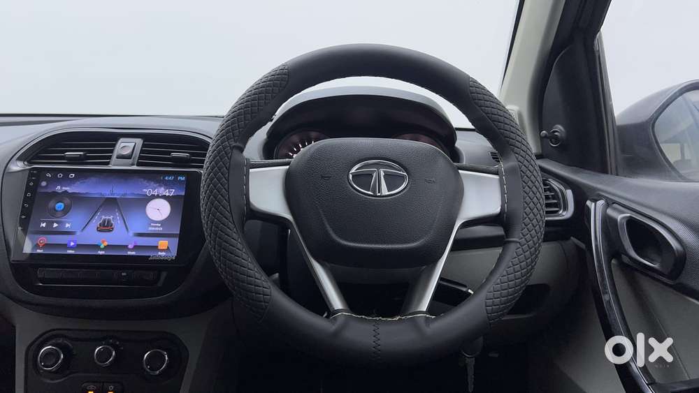 Tata Tiago 1.2 Revotron Xm, 2016, Petrol