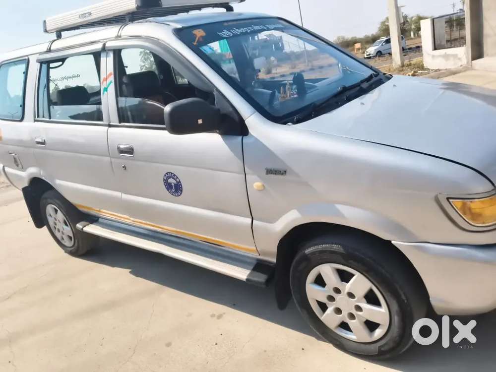 Chevrolet Tavera Neo 2012 Diesel