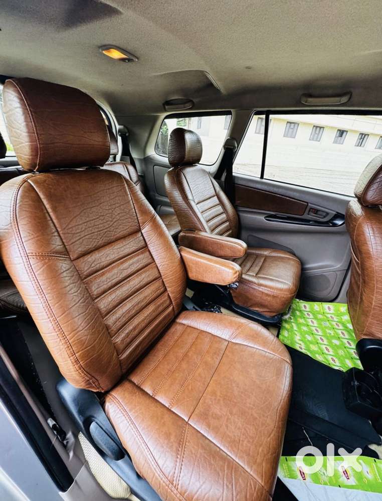 Toyota Innova 2.5 Gx 8 Str Bs-iii, 2016, Diesel