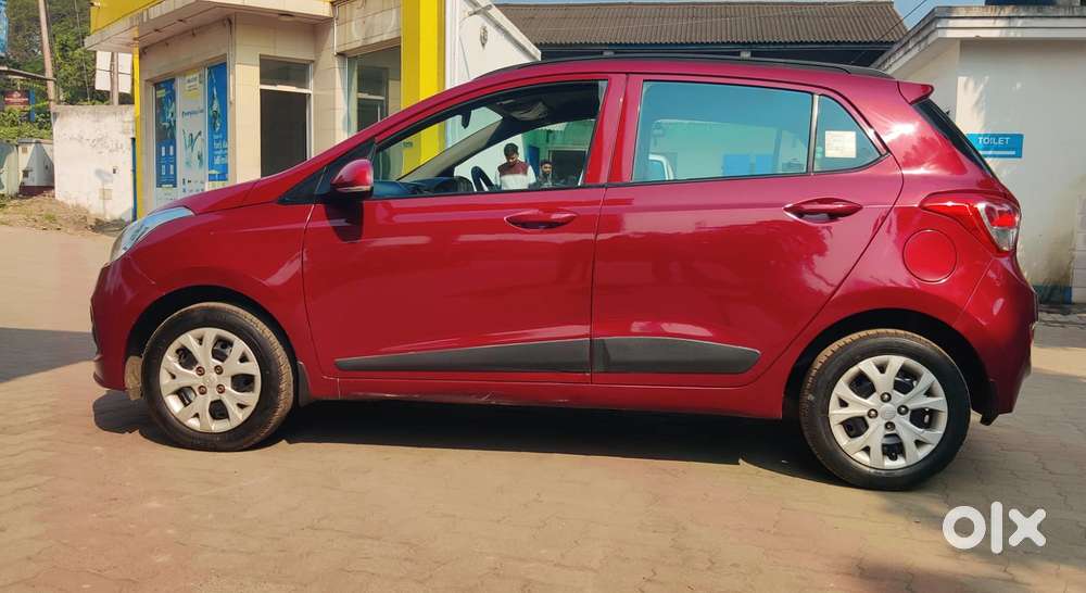 Hyundai Grand I10 [2013-2017] 1.2 Kappa Vtvt Sportz, 2016, Petrol