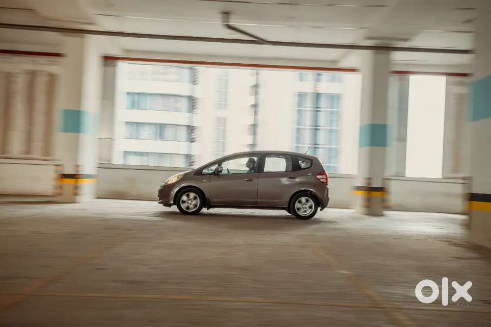 Single Handed, Mint Condition, New Battery, Clean Car