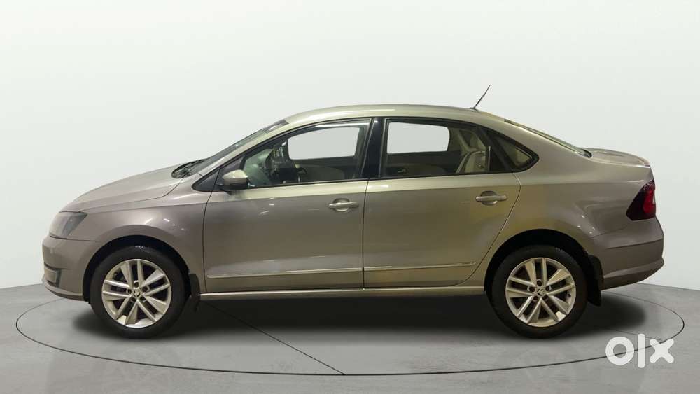 Skoda Rapid 1.6 Mpi At Style, 2019, Petrol
