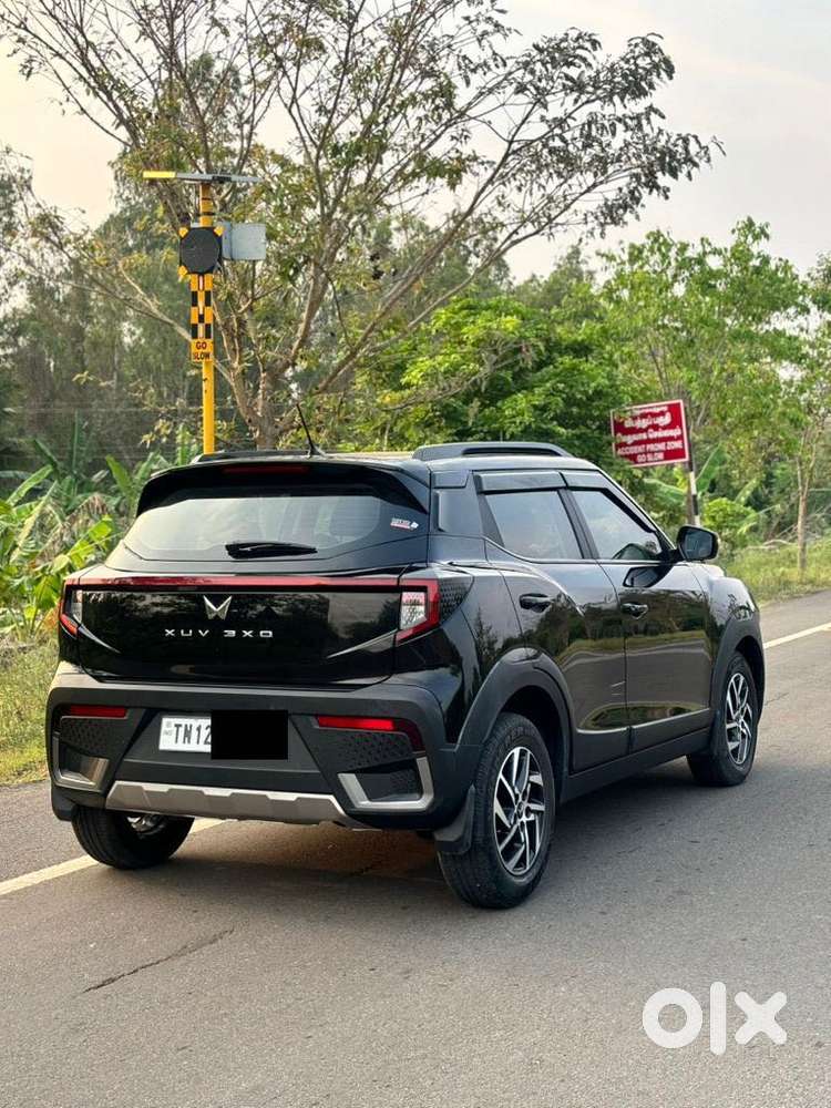Mahindra Xuv 3xo Ax5 Pm At, 2024, Petrol