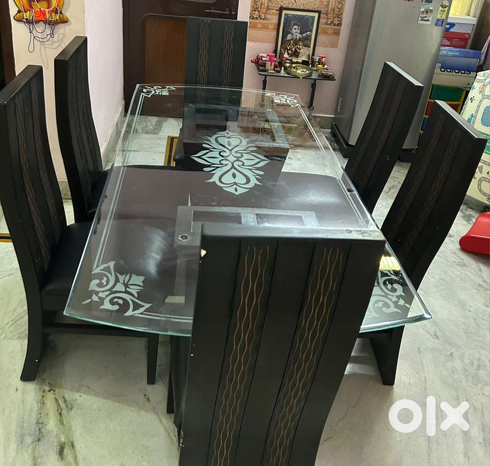 Dining set with 6 chairs