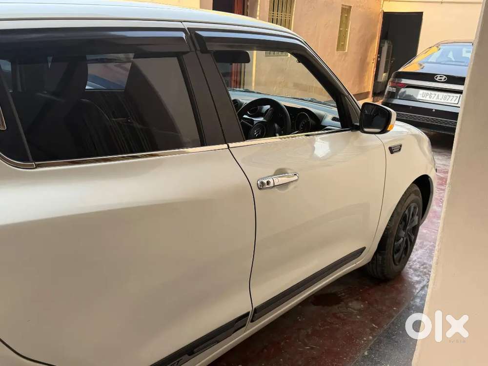 Swift Vxi 1.2 In Showroom Condition