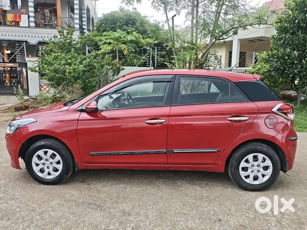 Hyundai I20 2017 Petrol Well Maintained
