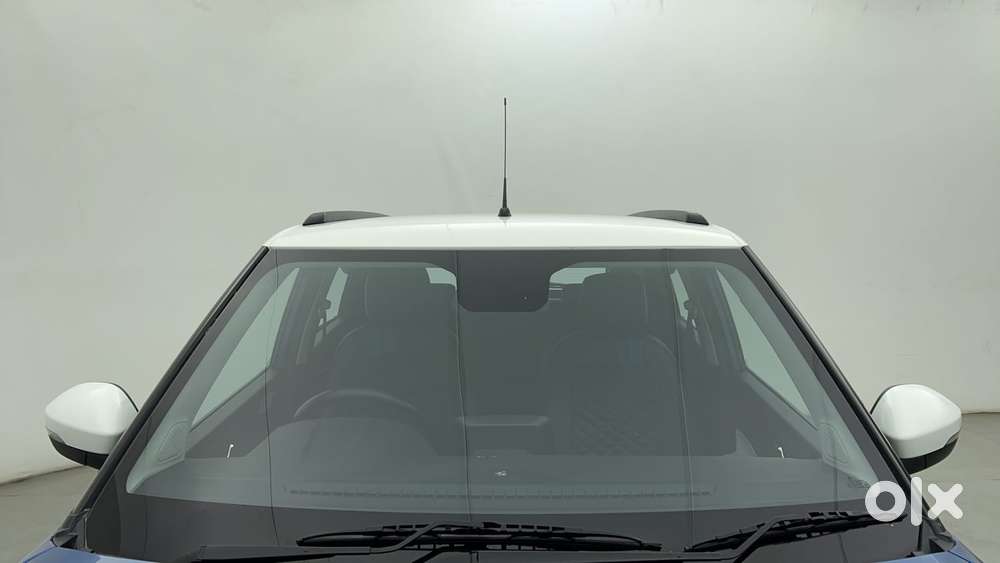 Tata Punch 1.2 Revotron Creative Amt Dual Tone, 2023, Petrol