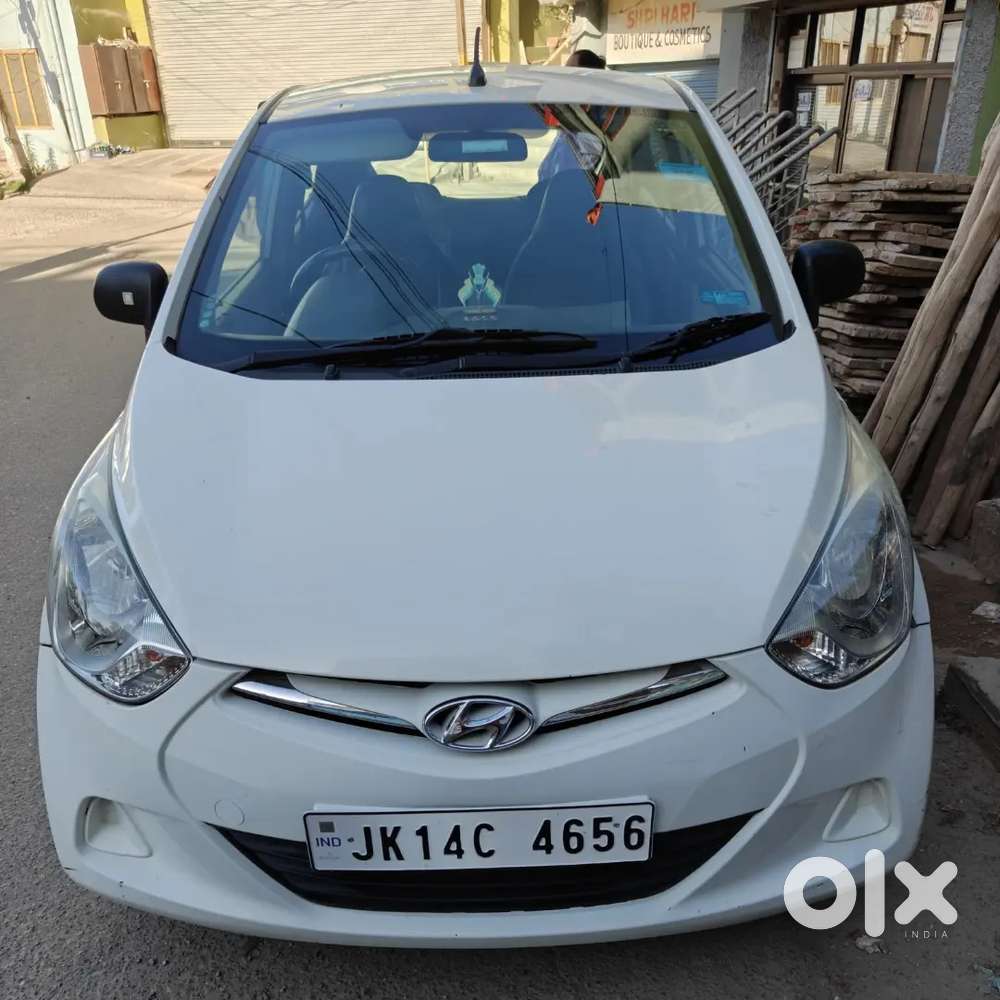 Hyundai Eon 2012 Petrol Well Maintained