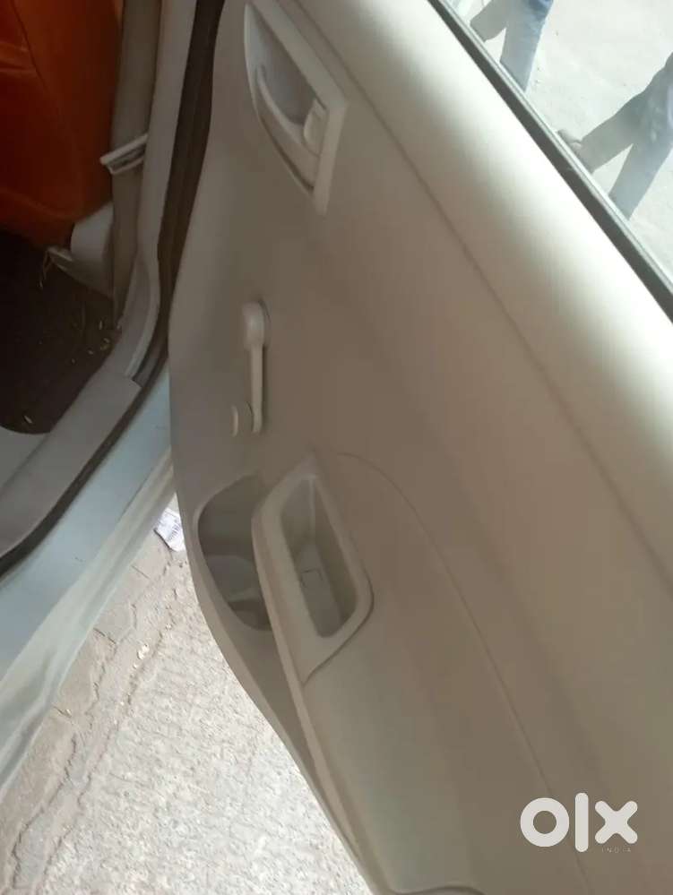 Maruti Suzuki Dzire 2019 कार