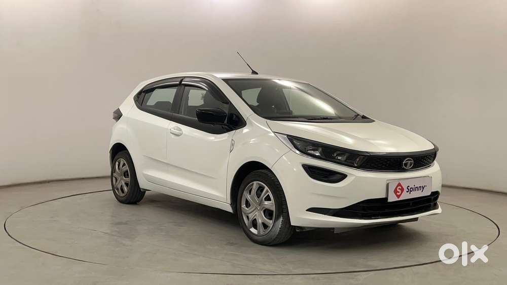 Tata Altroz 1.2 Xm Plus, 2022, Petrol