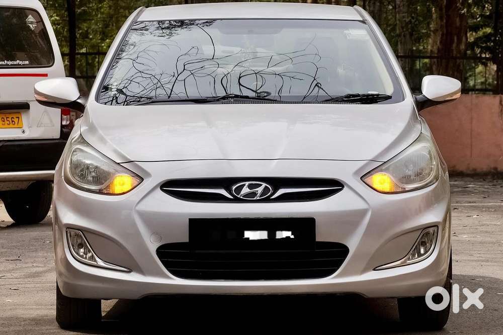 Hyundai Fluidic Verna 1.6 Vtvt Sx, 2013, Petrol