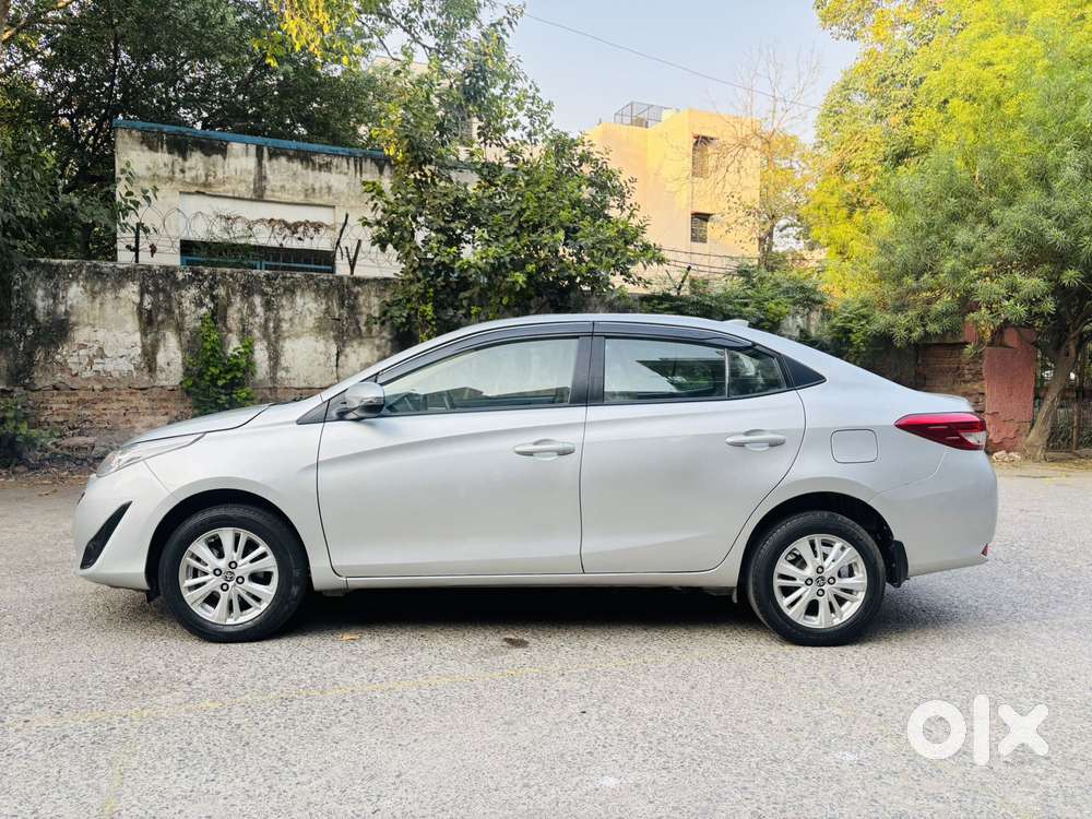 Toyota Yaris G Cvt, 2020, Petrol