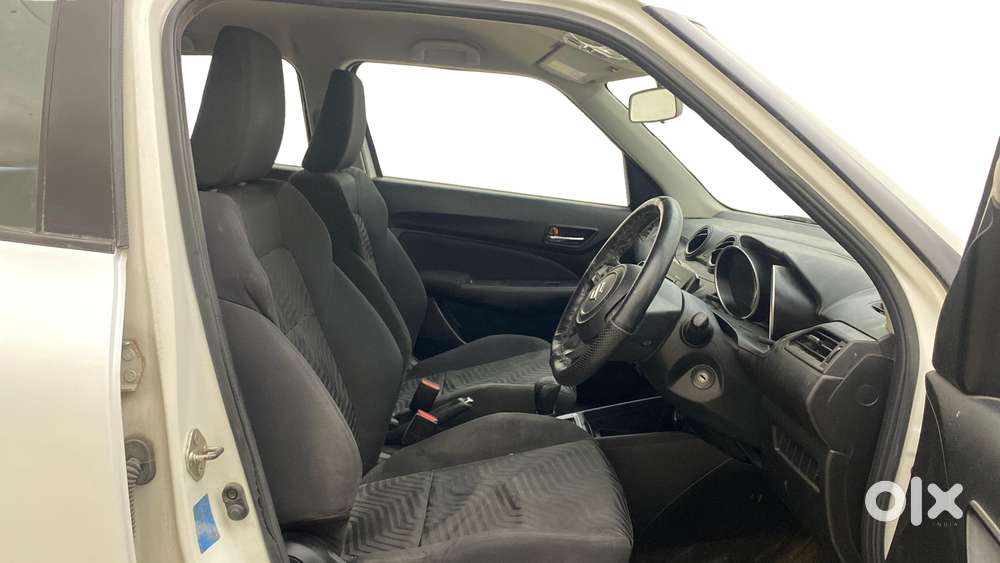 Maruti Suzuki Swift Amt Vxi, 2018, Petrol