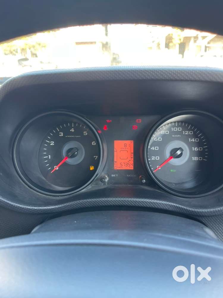 Mahindra Tuv300  Top Condition  Smooth Drive  Best Deal