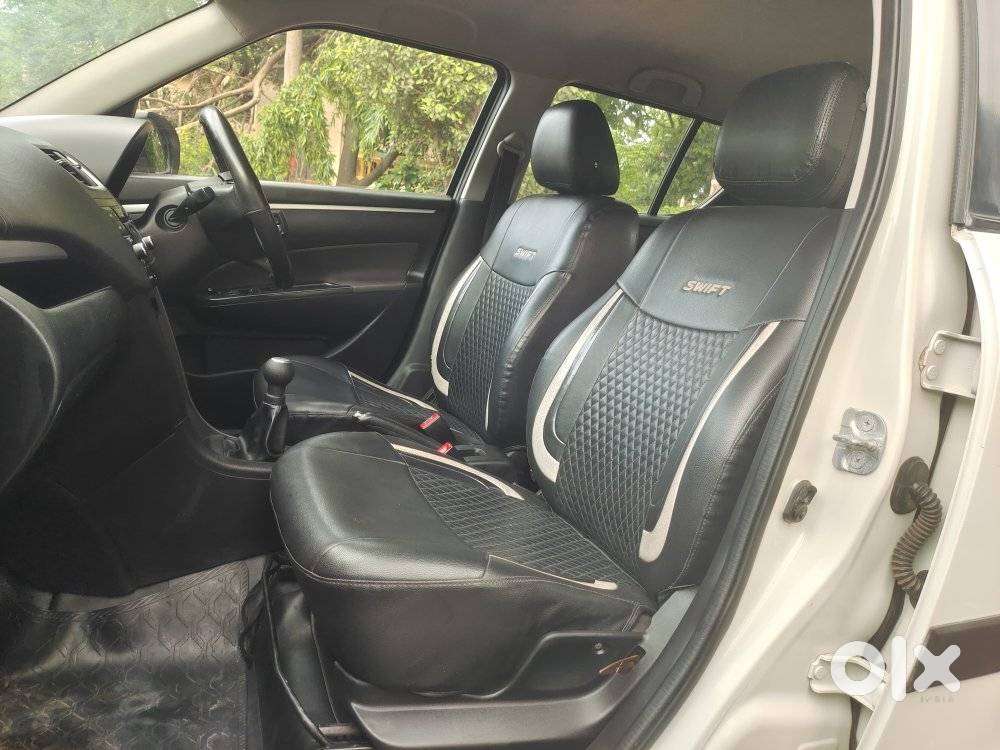 Maruti Suzuki Swift Vxi + Manual, 2015, Petrol
