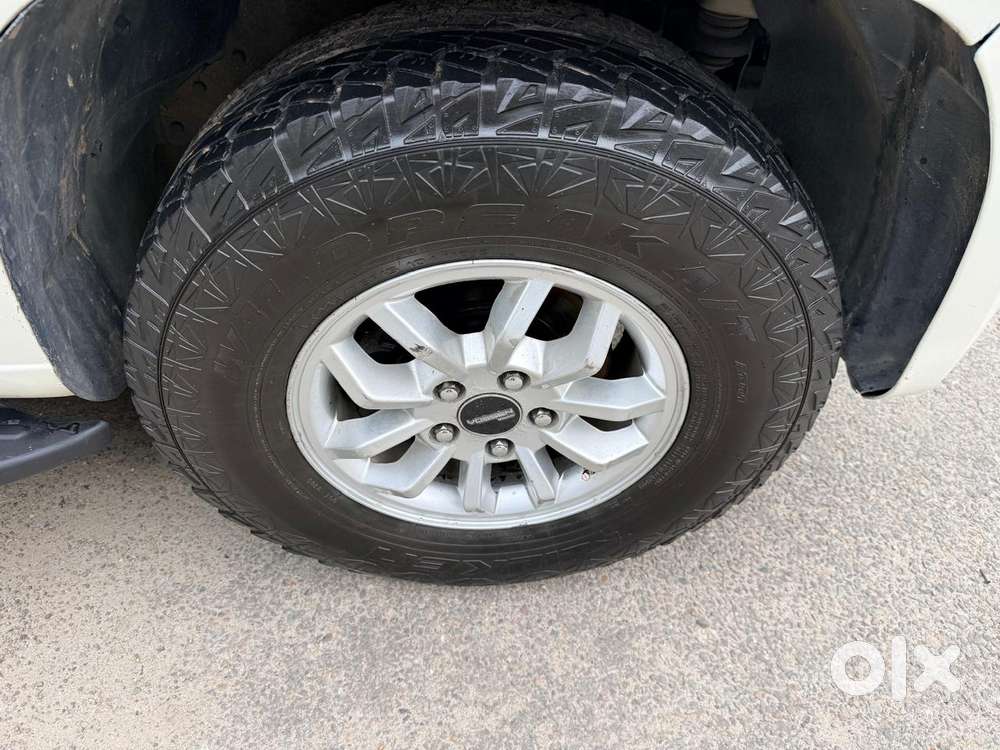 Mahindra Tuv 300 Mhawk100 T8, 2016, Diesel