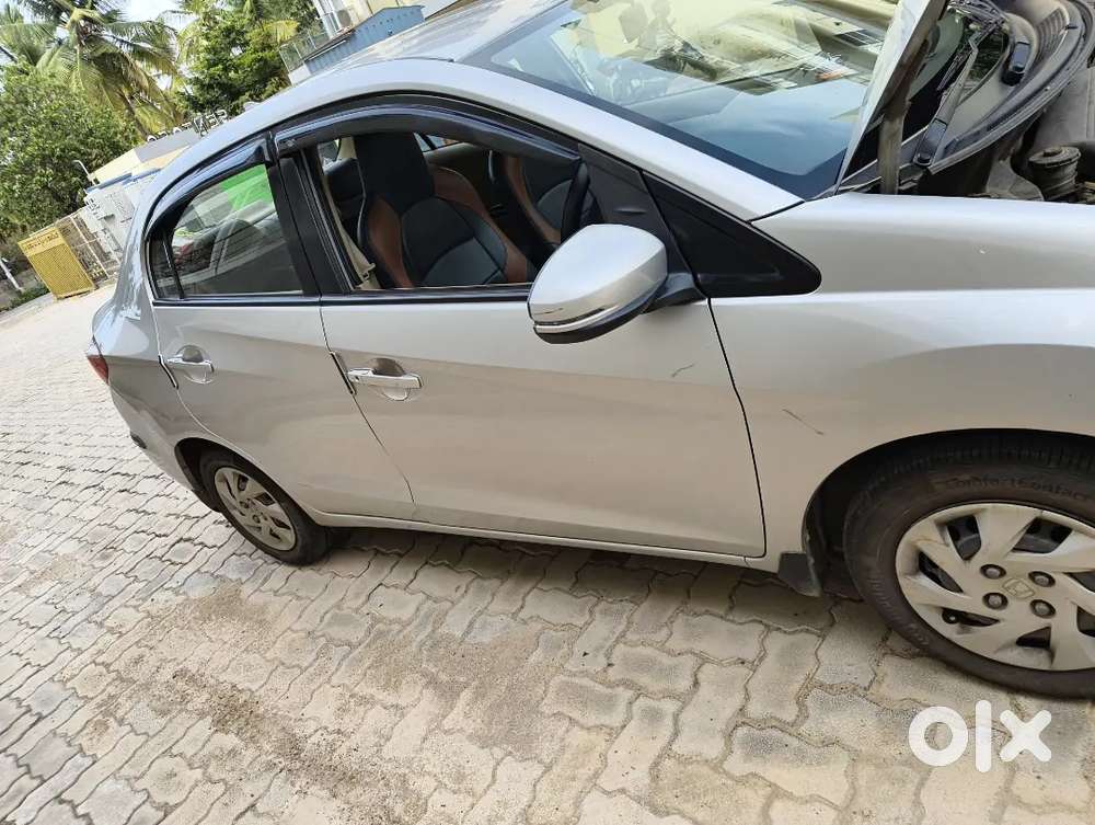 Honda Amaze 2016 Diesel Well Maintained