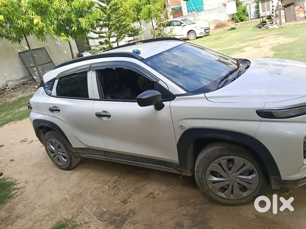 Maruti Suzuki Fronx 2024 Cng & Hybrids 24000 Km Driven