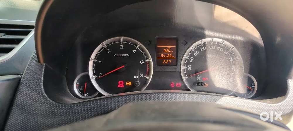 Dusri Car Lena Hai 7 Seater Se Exchange Kr Sakte Hai