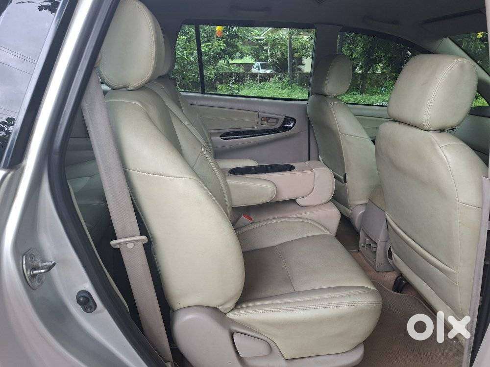 Toyota Innova 2.5 G (diesel) 7 Seater, 2013, Diesel