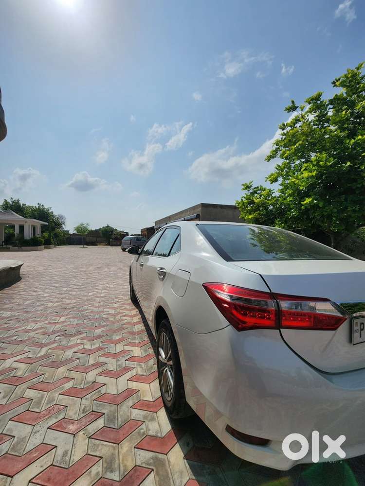 Toyota Corolla Altis 2014