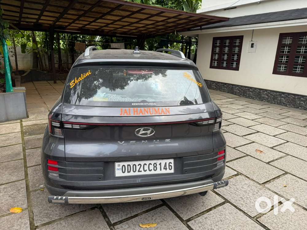Hyundai Venue Petrol 2022