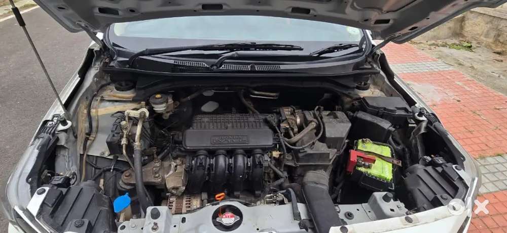 Honda Amaze 2019 Petrol Well Maintained