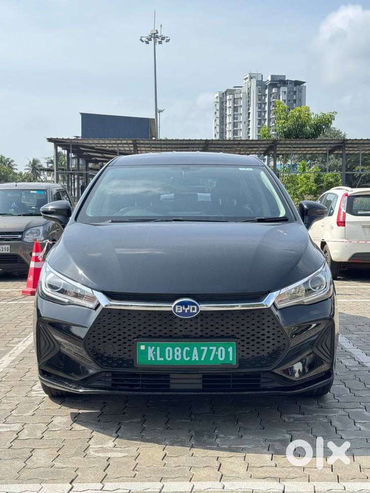 Byd E6 Electric, 2023