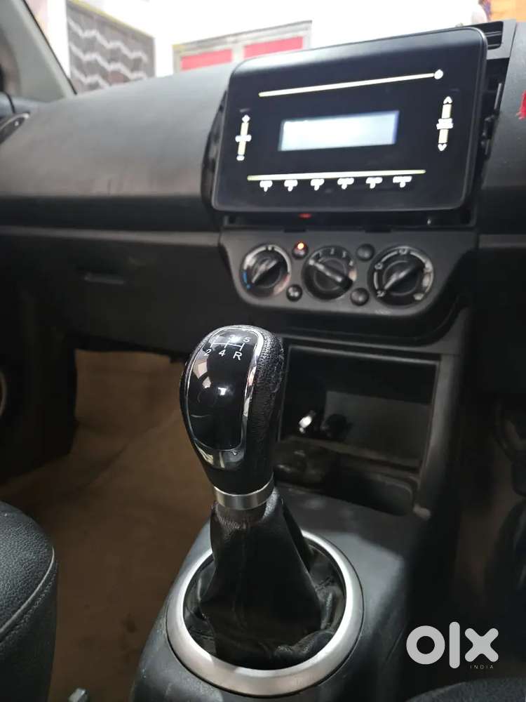 Maruti Suzuki Swift Dzire 2011 Petrol 32000 Km Driven
