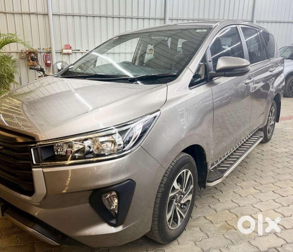 Toyota Innova Crysta 2.4 G Mt, 2021, Diesel